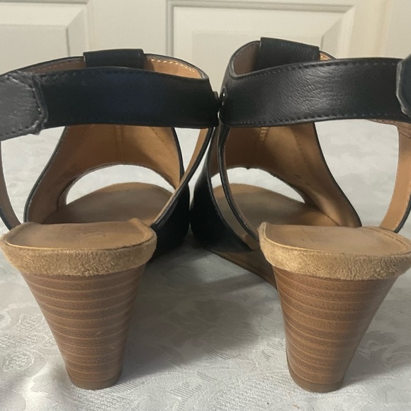 Franco Sarto Danica open toe black leather heels size 7 - Picture 3 of 6